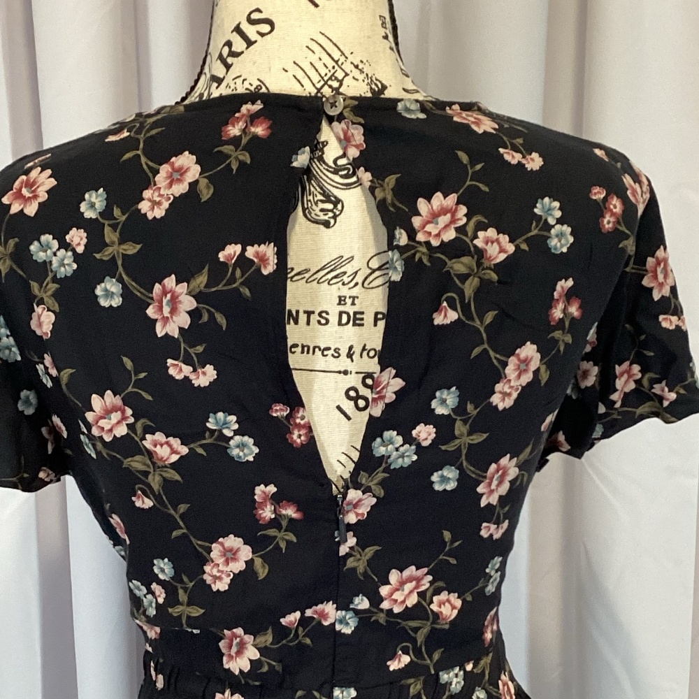 32. American Eagle Black Mini Dress EUC Size Large - Picture 5 of 6